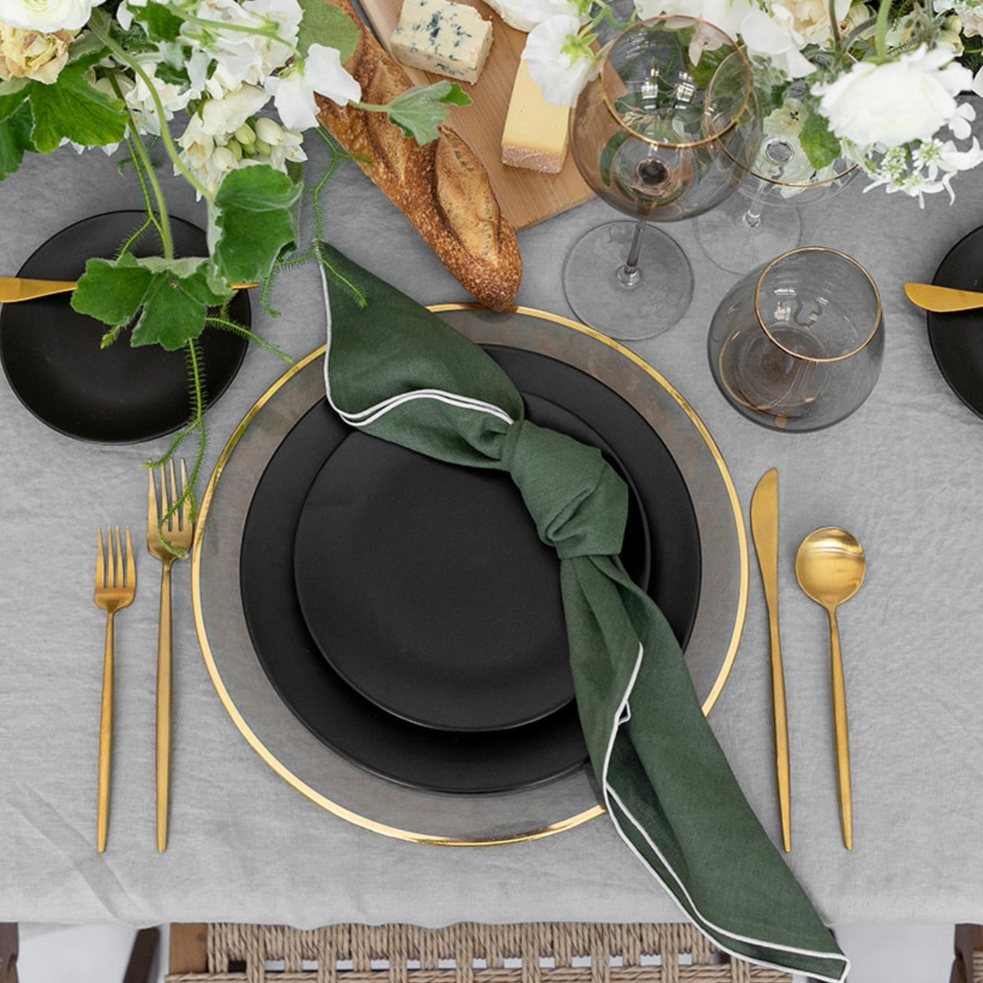 STONE WASHED LINEN NAPKINS // SET OF 4