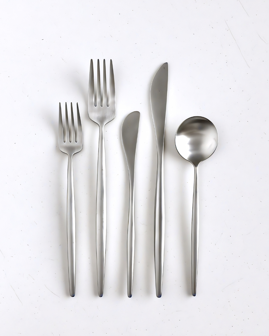 LUNA FLATWARE // 5 PIECE SET