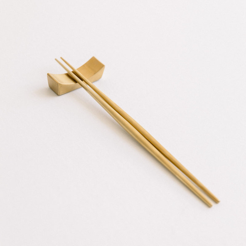 Luna Brushed Gold Chopsticks & Rest